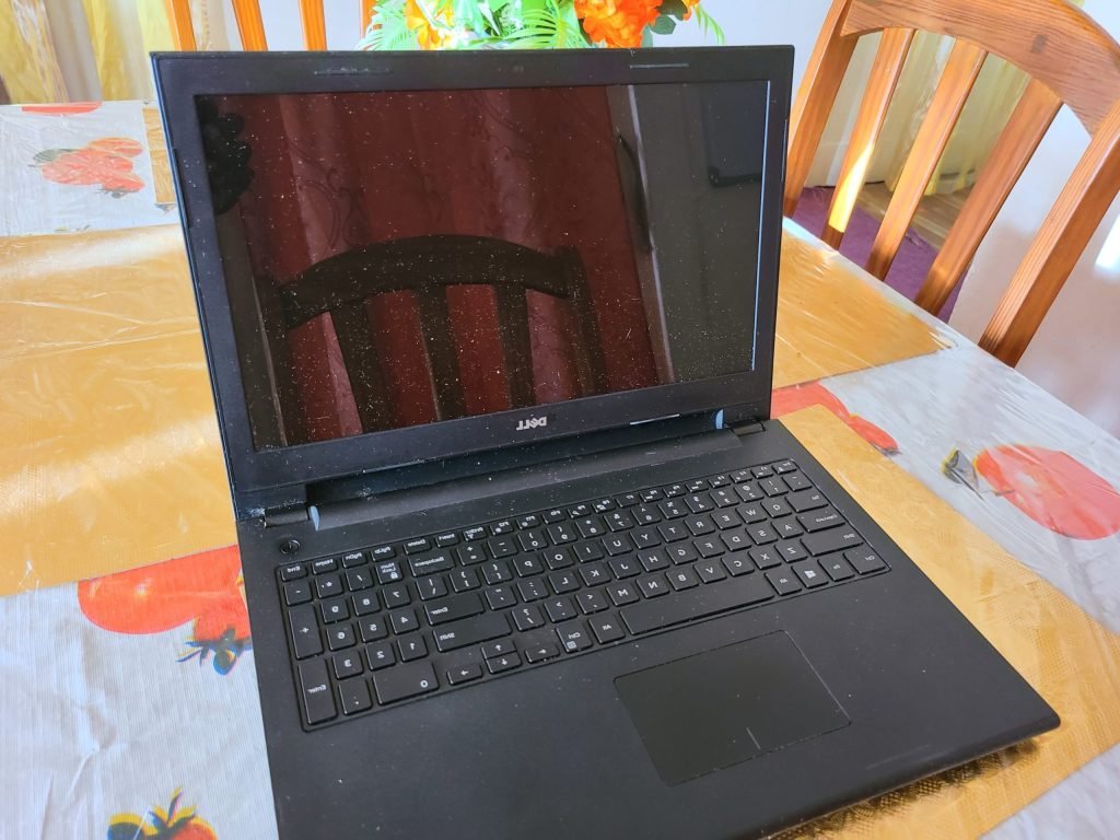 Dell Inspiron 15